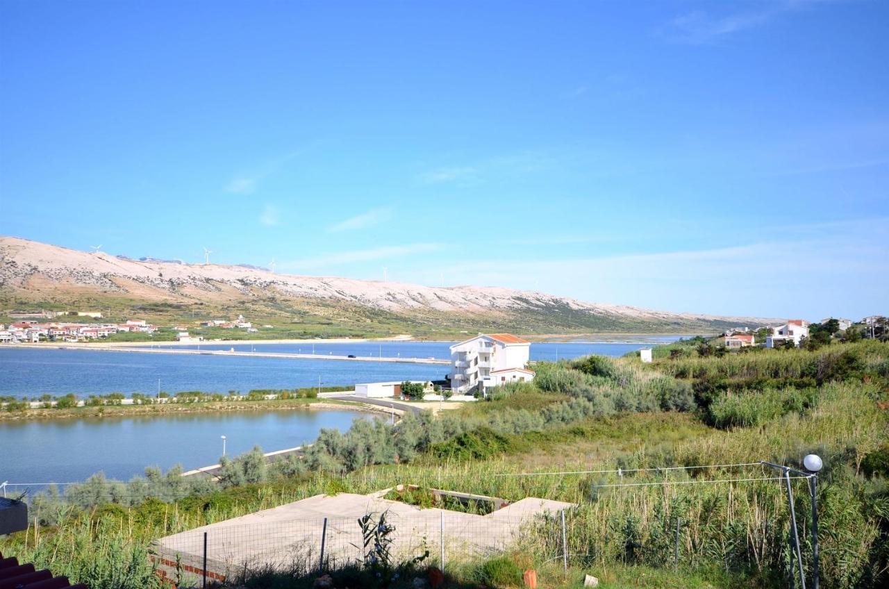 Apartments Andelka Паг Екстериор снимка