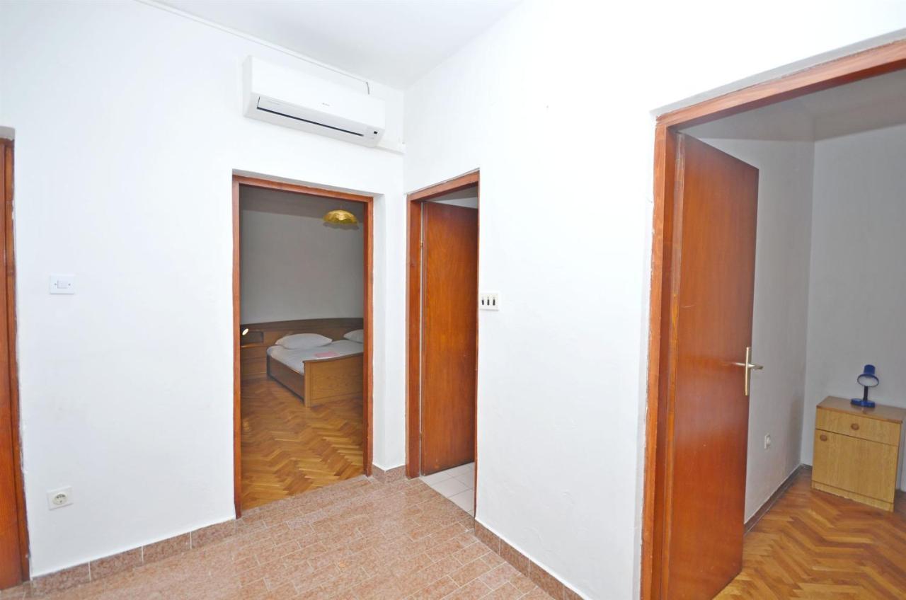 Apartments Andelka Паг Екстериор снимка