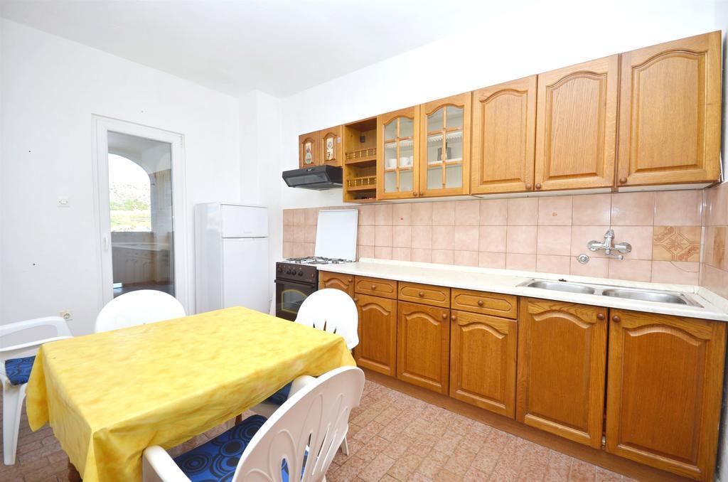 Apartments Andelka Паг Екстериор снимка