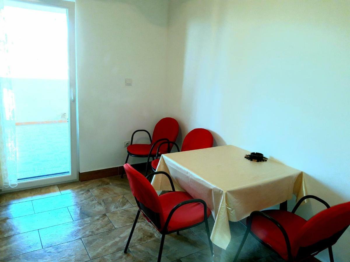 Apartments Andelka Паг Екстериор снимка